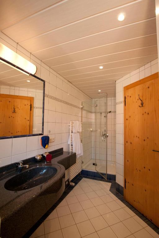 Gasthof Neuwirt オイゲンドルフ 部屋 写真